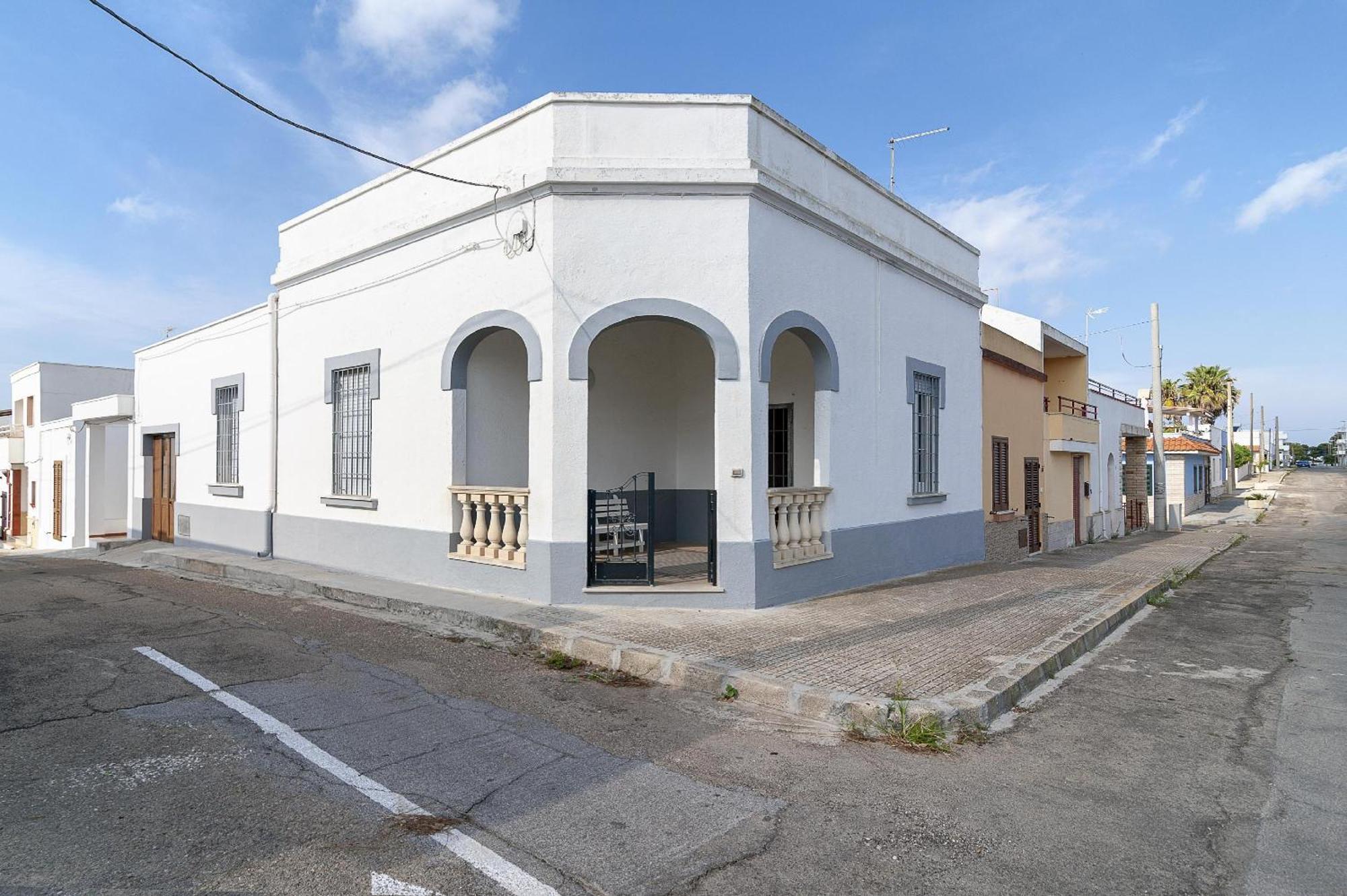 Casa Estilo Espanol 玛丽娜迪曼卡维萨 外观 照片
